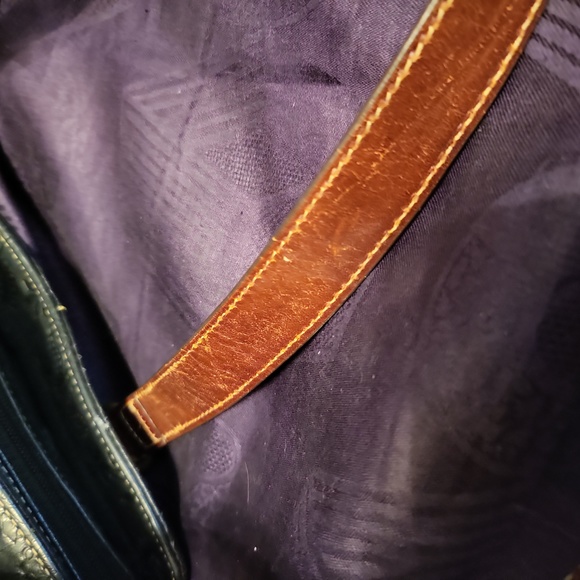 Bag: Authentic Fossil Tooled Embossed Leather Shoulder Bag - Picture 3 of 9